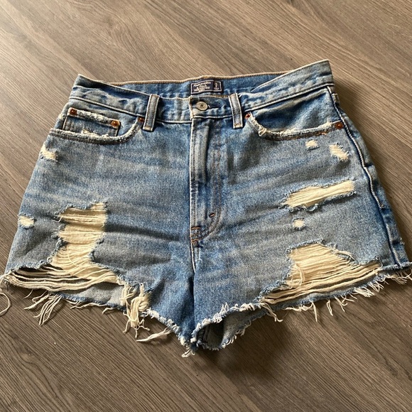 Abercrombie & Fitch Denim Shorts - Picture 3 of 7